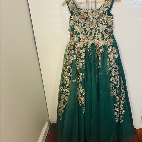 Elegant Green Floral Kids Dress
